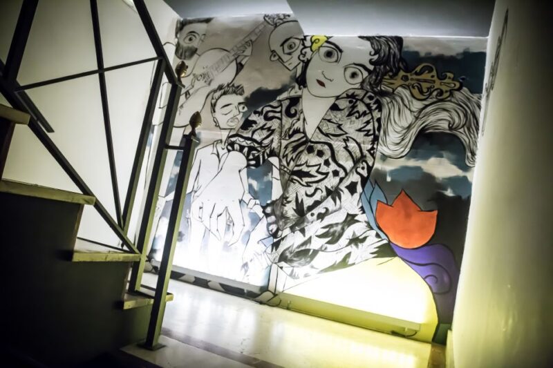 Madrid: La Cueva de Lola Flamenco Show Tickets with Drink - Who Will Enjoy This Flamenco Show?