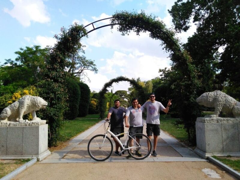 Madrid: Literary Quarter & Retiro Park Electric Bike Tour - Who Would Most Enjoy This Tour?