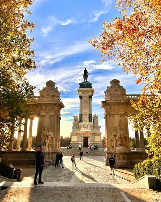 Madrid: Magic Retiro Park Bike Tour - Practicalities and What’s Included