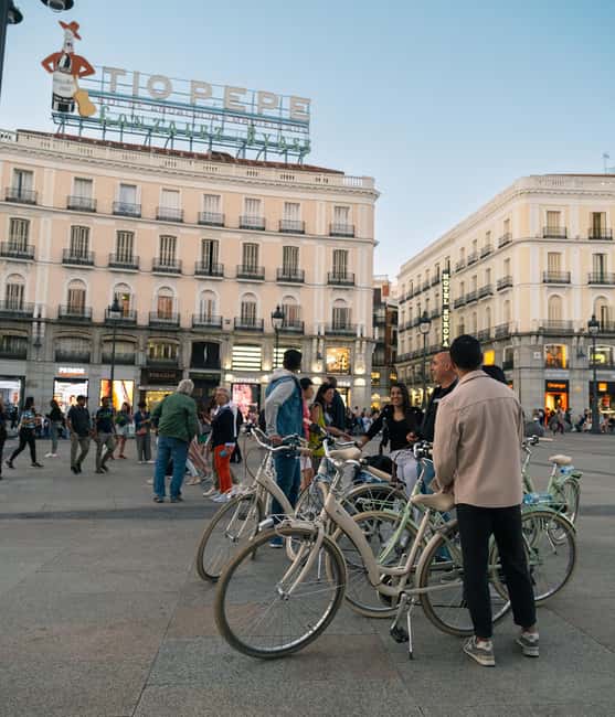Madrid Night : Vintage Bike Ride Under the Christmas Lights - The Route: From Las Letras to Plaza Mayor