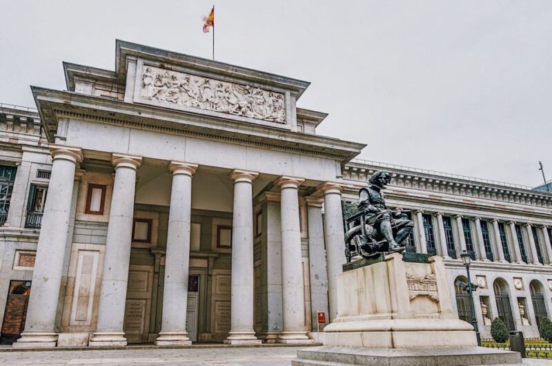 Madrid Old City Guided Walking Tour Semi-Private 12ppl Max - Final Stops and Additional Landmarks