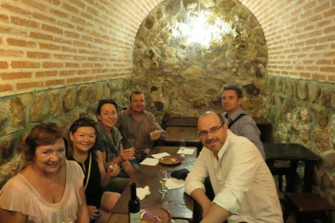 Madrid Old Town Tapas and Wine Small Group Tour - Premium Red Wines in an 18th-Century Mansion