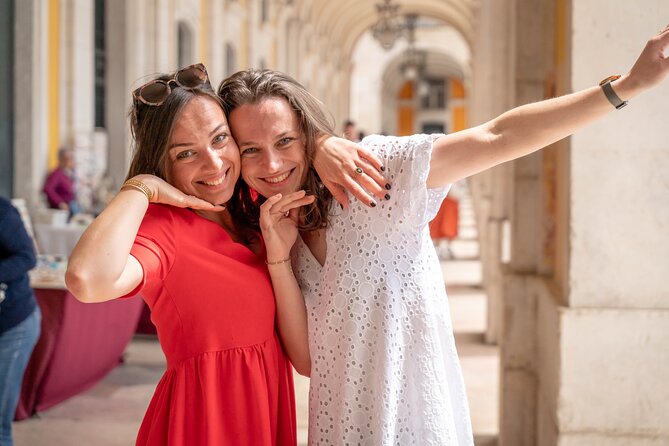 Madrid Photo Tour with Pro Photographer Lifestyle and Portrait - Key Points