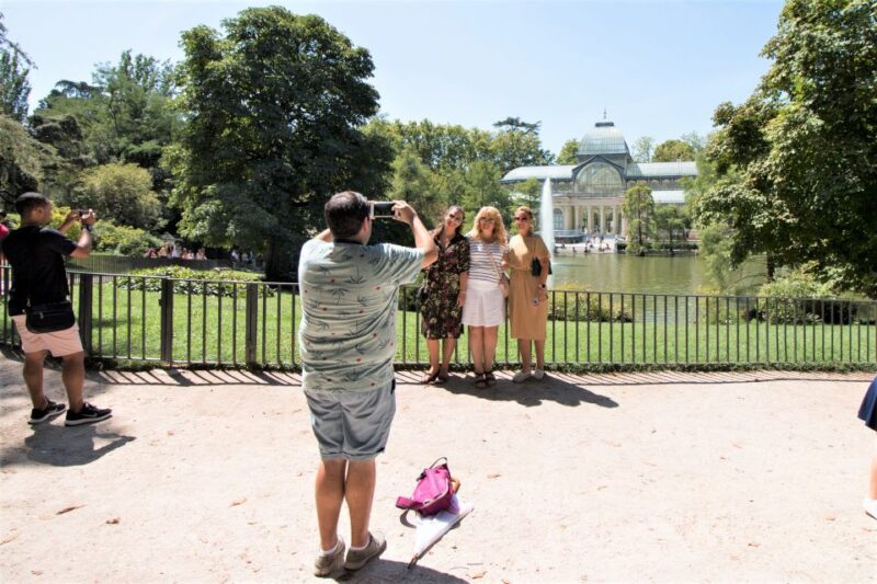 Madrid: Prado Museum and El Retiro Park Guided Tour - The Experience with Knowledgeable Guides