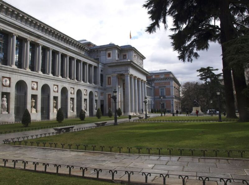 Madrid: Prado Museum Guided Tour - Starting at Paseo del Prado: The Meeting Point Next to Velázquez