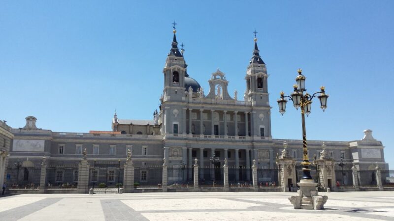 Madrid: Private 3-Hour Tour - Accessibility and Practical Details