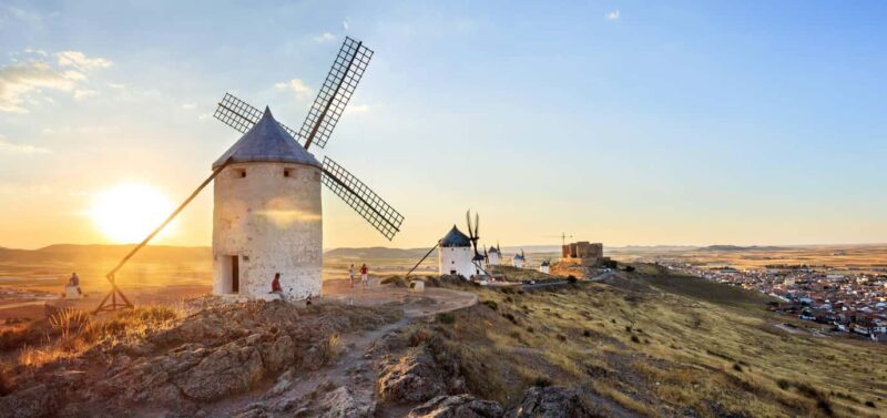Madrid: Private Ávila & La Mancha Windmills Day Trip - Pacing and Physical Considerations for the Full Day