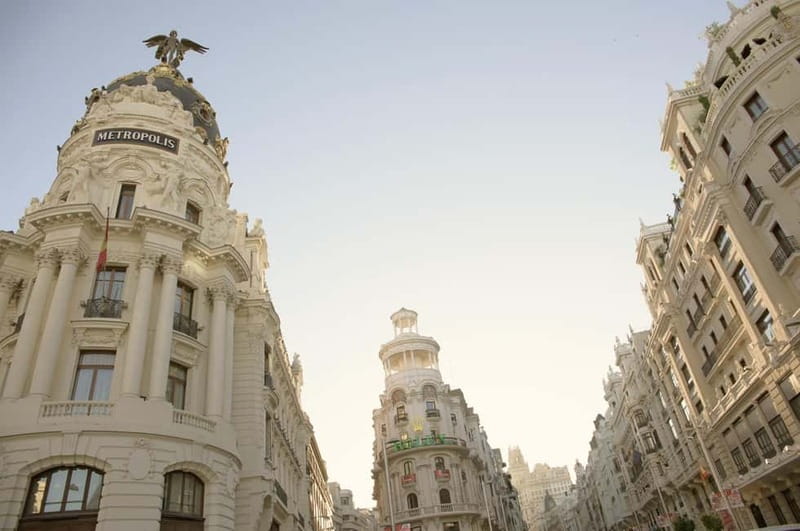 Madrid: Private Highlights Walking Tour with Rooftop Stop - Learn About the Evolution of Madrid’s Architecture