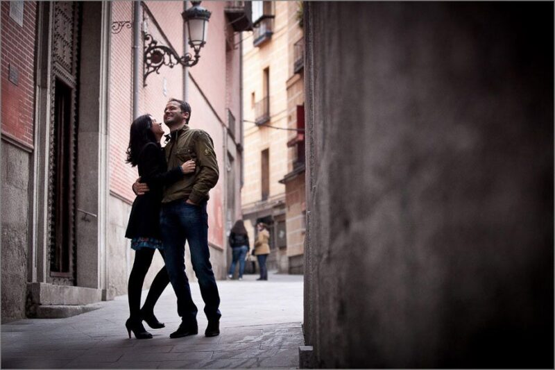 Madrid: Private Photo Shoot and Professional Images - High-Quality Photos Delivered in a Private Online Gallery