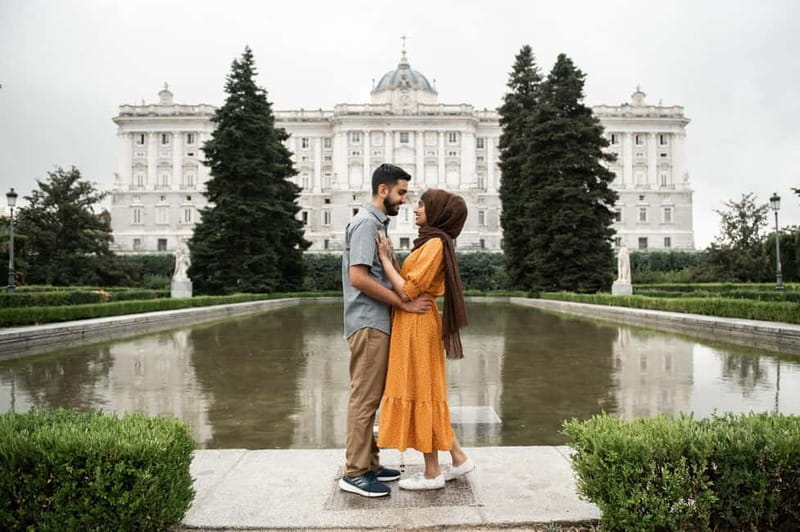 Madrid: Private Photo Shooting with Pro Photographer - Madrid: Private Photo Shooting with Pro Photographer