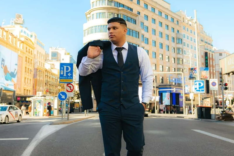 Madrid: Private PhotoShoot with a Professional Photographer - Meeting at Madrid’s Iconic Landmarks