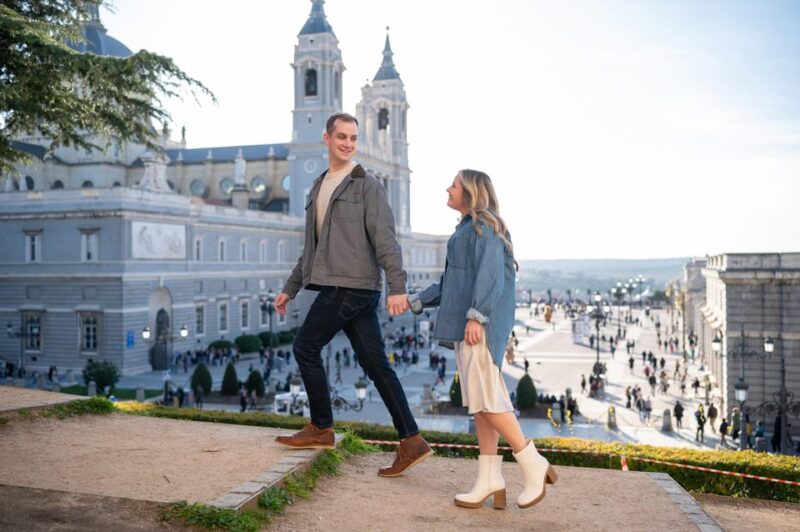 Madrid: Private Photoshoot with a Professional Photographer - Visiting Unique and Colorful Madrid Locations