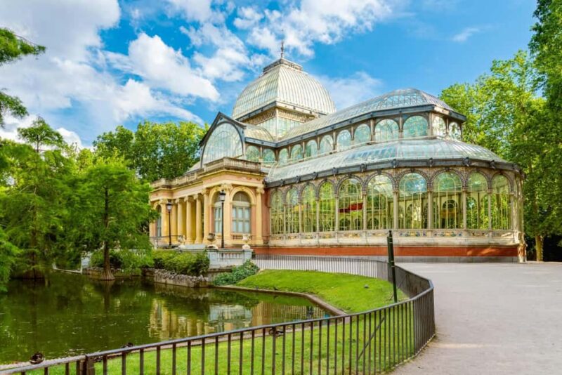 Madrid: Private Retiro Park Tour With Local Guide - Flexibility and Personalization of the Tour