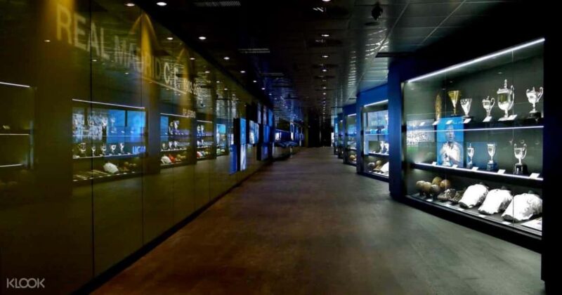 Madrid: Private Santiago Bernabéu Guided Tour - Final Thoughts on the Santiago Bernabéu Guided Tour