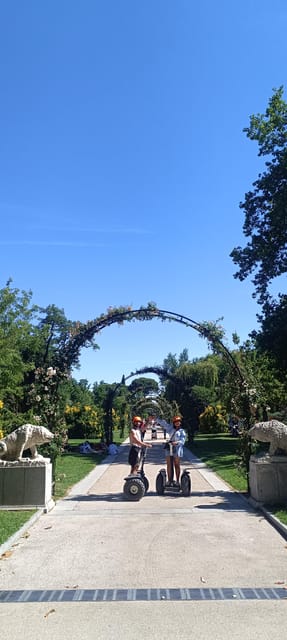Madrid: Private Segway Tour Retiro Park for 1, 1.5 or 2 hrs. - The Guides and Their Expertise