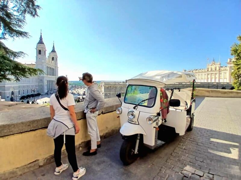 Madrid: Private Tuk-Tuk Tour Highlights - Key Points