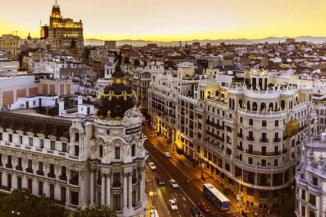 Madrid Private Walking Tour: Very Best of City Center - Key Points