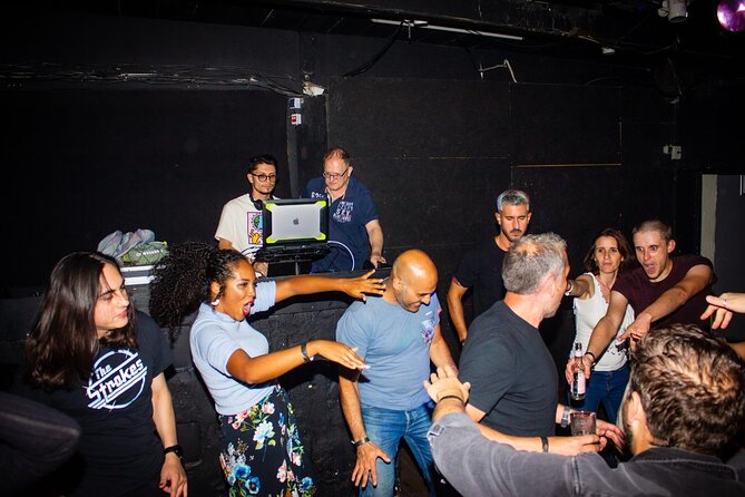 Madrid Pub Crawl with VIP Club Entrance - The Value of VIP Club Entrance