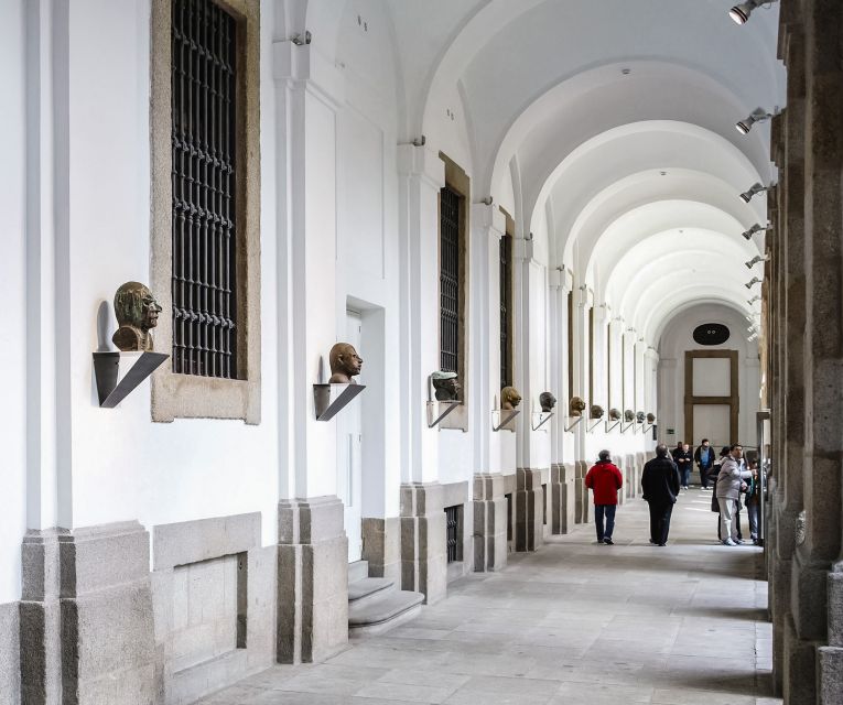 Madrid: Reina Sofía Museum Entrance Ticket - The Museum’s Architecture and Atmosphere