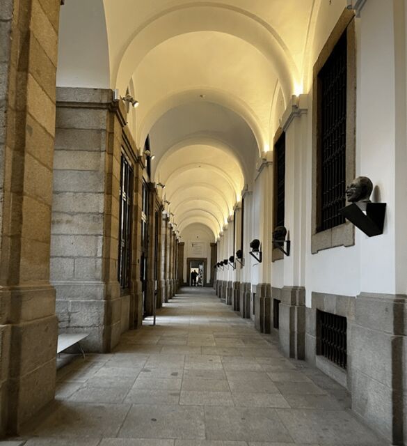 Madrid: Reina Sofia Private Guided Tour with Expert Guide - How This Tour Compares to Similar Experiences