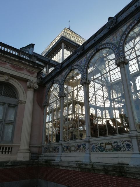 Madrid: Retiro park tour - Discover Madrid’s Historic Green Oasis: The Retiro Park Tour