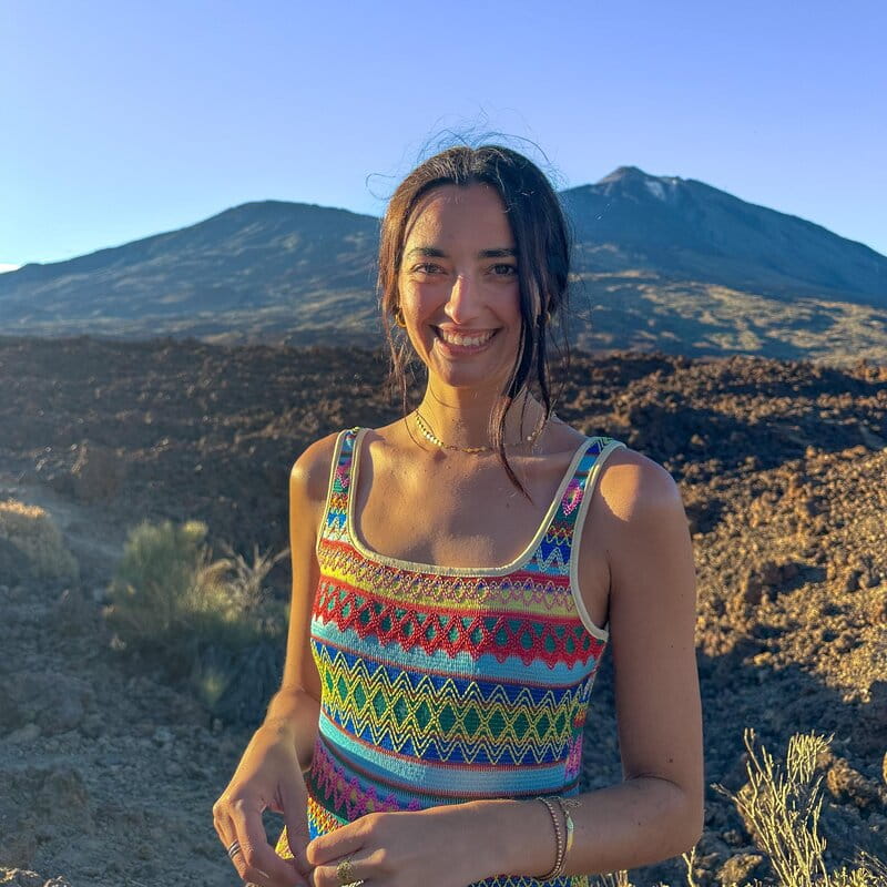 Madrid: Royal Palace Expert Guided Tour with Skip-the-Line - Discover Madrid’s Royal Palace with a Guided Tour and Skip-the-Line Access