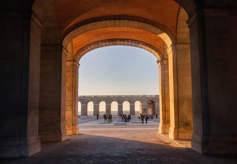 Madrid: Royal Palace Guided Tour with Entry Ticket - What You See During the Royal Palace Guided Tour