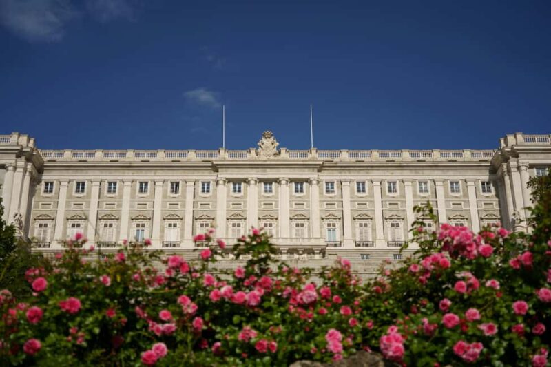 Madrid: Royal Palace Guided Tour with Entry Ticket - The Experience of Visiting the Throne Room and Royal Chapel