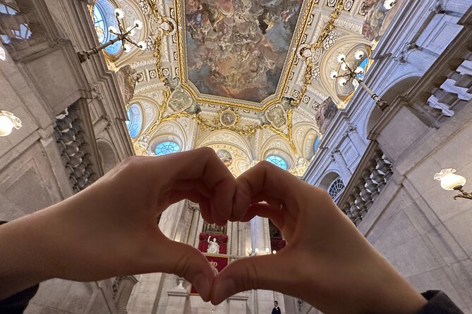 Madrid Royal Palace Private Guided Tour - Meeting Point and Accessibility