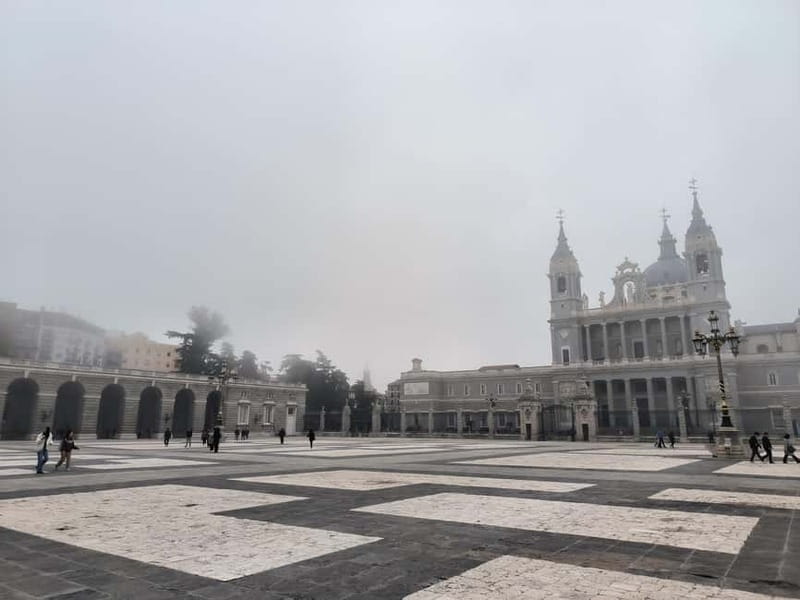 Madrid: Royal Palace Private Tour with Tickets - Accessibility and Practical Considerations