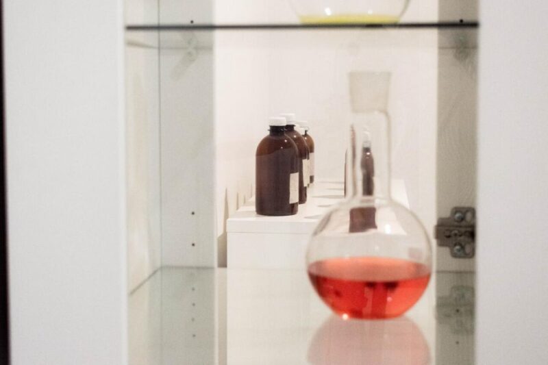 Madrid: Secret Surgery Escape Room Game - Thematic Setting: A Chilling Torture Chamber