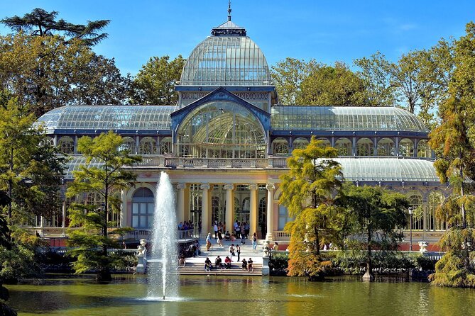 Madrid Self-Guided Audio Tour - Discover the Palacio De Cristal in Retiro Park
