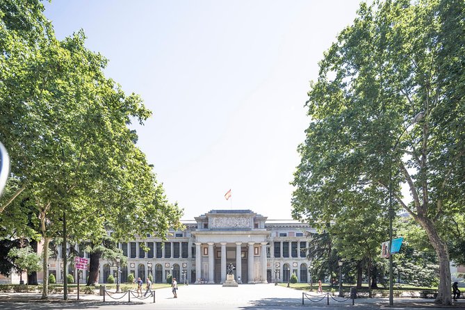 Madrid Sightseeing Guided Tour - Transfer Across Madrid’s Key Landmarks by Bus