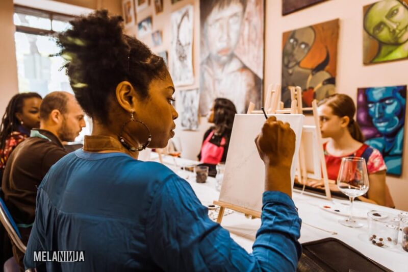 Madrid: Sip&Paint Workshop - Key Points