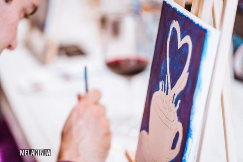 Madrid: Sip&Paint Workshop - Who Will Appreciate This Experience Most