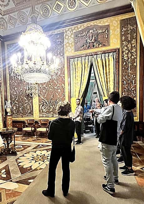 Madrid: Small-Group Royal Palace Guided Tour (Up to 8) - The Final Chamber: The Royal Collection and Armory