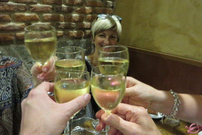 Madrid Small Group Tapas Tour at 4 Venues -Lunch or Dinner - Starting at Plaza de Isabel II