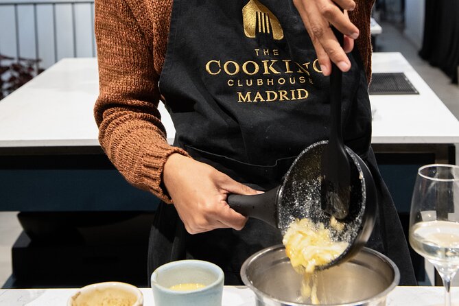 Madrid Spanish Omelet Cooking Class and Bottomless Wine brunch - Authentic Madrid Cooking Experience with Spanish Omelet and Bottomless Wine