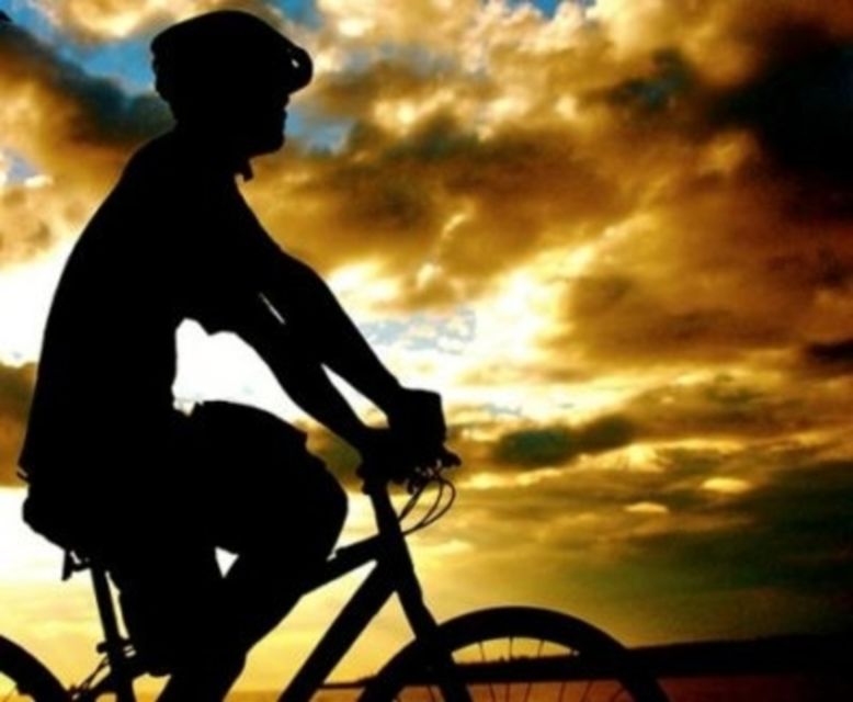 Madrid: Sunset and Night Lights eBike Tour - Key Points