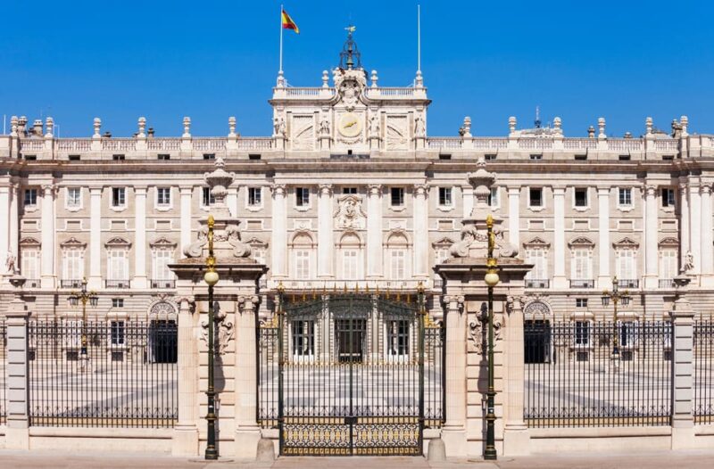 Madrid: The Royal Palace Skip-the-line Guided Tour - Fast-Tracked Entry to Madrid’s Royal Palace