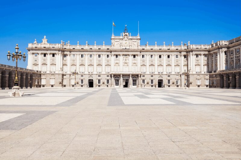 Madrid: The Royal Palace Skip-the-line Guided Tour - Accessibility and Practical Tips
