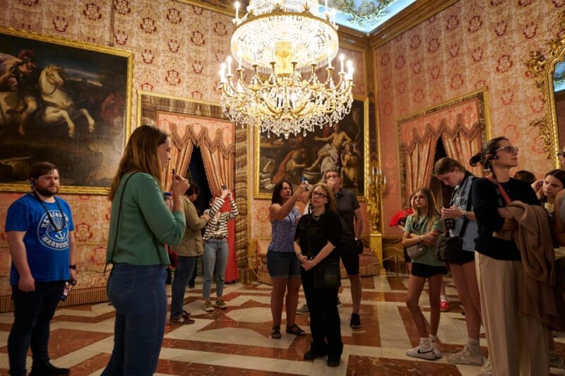 Madrid: The Royal Palace Skip-the-line Guided Tour - Who Should Consider This Tour?
