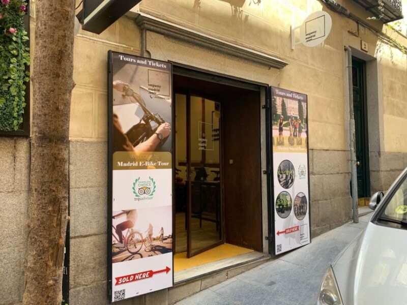 Madrid: Unforgettable Retiro Park Segway Tour - Key Points