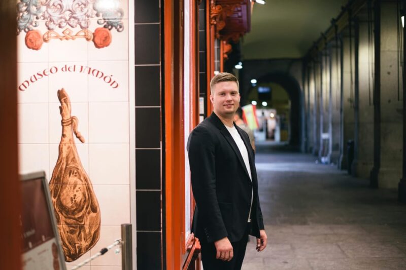 Madrid Video Reel Experience: Make Your Memories Last - Why Choose the Madrid Video Reel Experience?