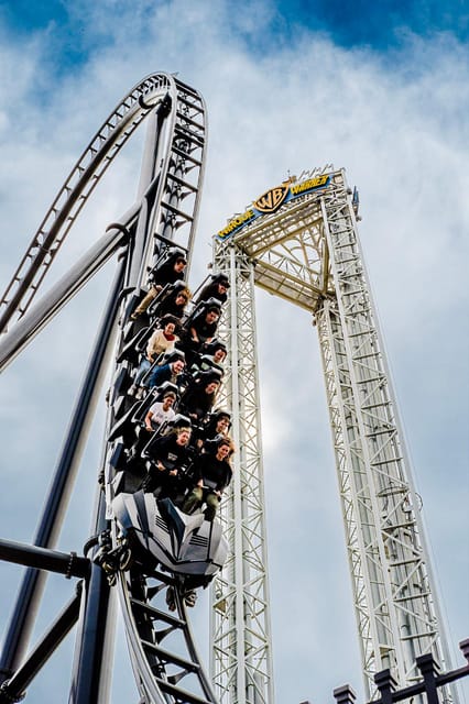 Madrid: Warner Park Entry Ticket - Visiting Warner Beach as an Optional Extra