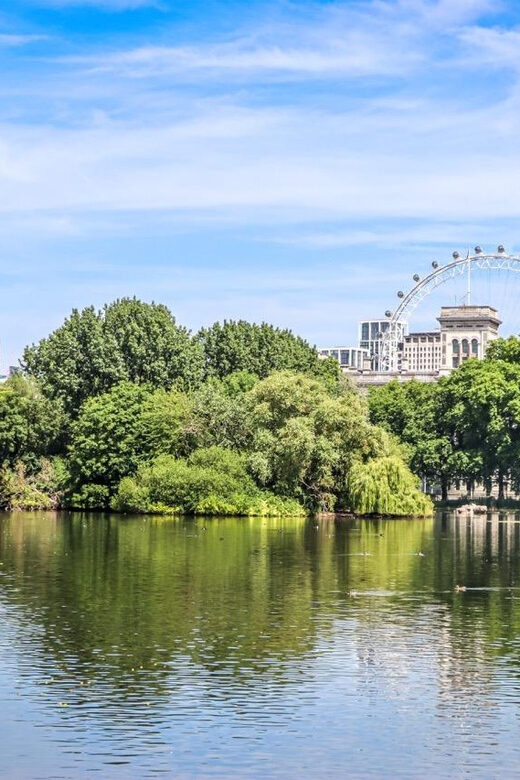 Madrid: Welcome to Madrid Guided Walking Tour in English - Artistic and Governmental Landmarks