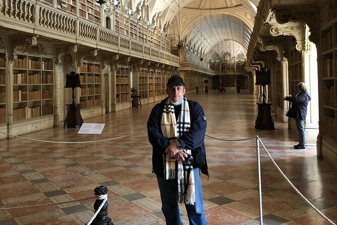 Mafra and Sintra: Choose 3 of 6 Palaces to visit on private tour - Exploring Queluz Palace and Its Gardens