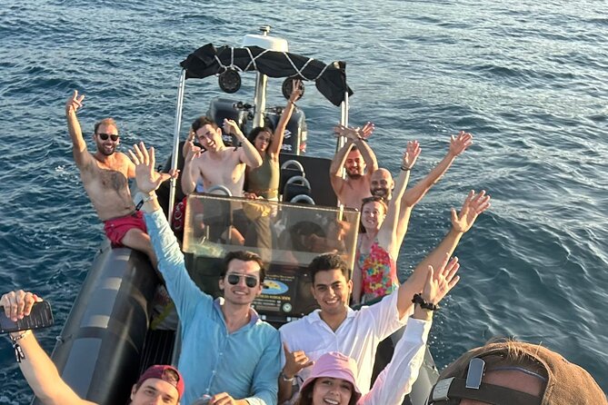 Magic Blue lagoon & 3 islands tour, water included - The Speed Boat Experience and Group Dynamics