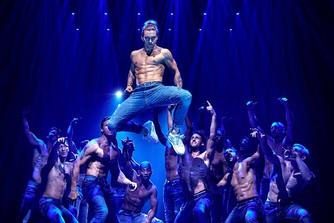 Magic Mike Live Las Vegas at SAHARA Las Vegas - Magic Mike Live Las Vegas at SAHARA Las Vegas: An Energetic Adult Entertainment Show
