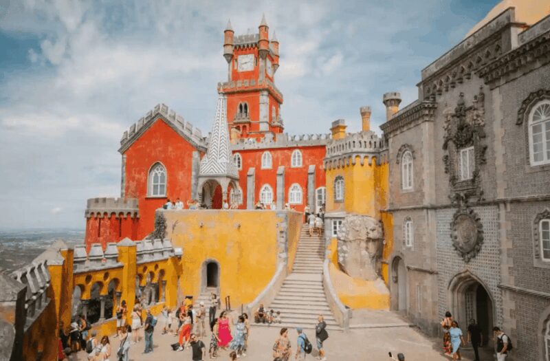Magical Day Trip: Pena Palace, Sintra, CaboDa Roca & Cascais - Flexibility and Personalization in the Itinerary